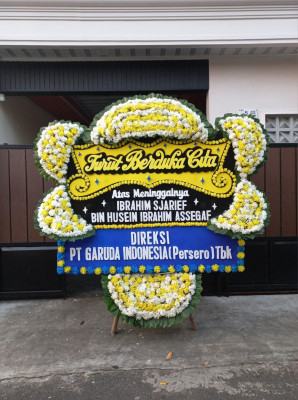 Papan Bunga Duka di Tanjung Laut